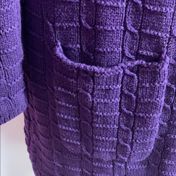 Leo & Nicole purple open front w pockets sweater - Picture 3 of 9